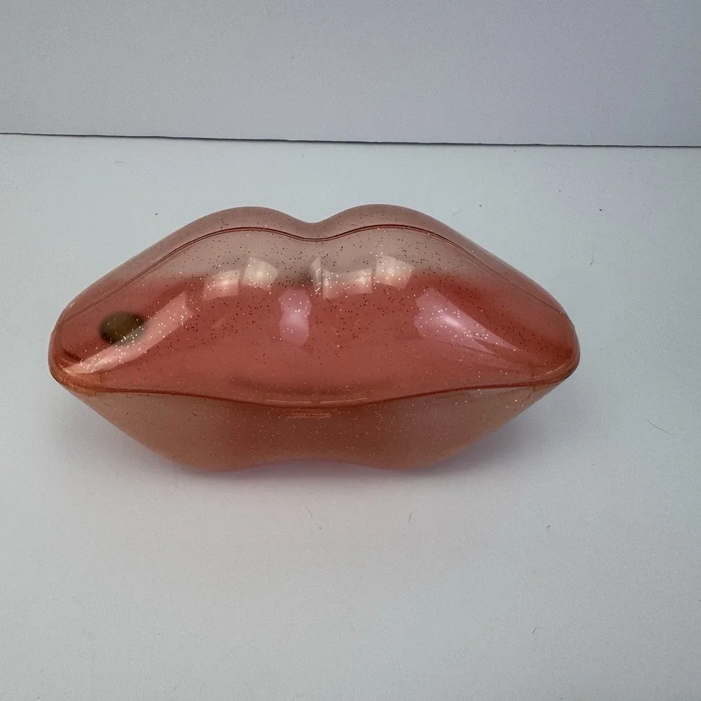 Lip Phone Bluetooth Receiver, Pink Wireless Retro Handset Open Box